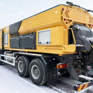 Pre-wet salt systems